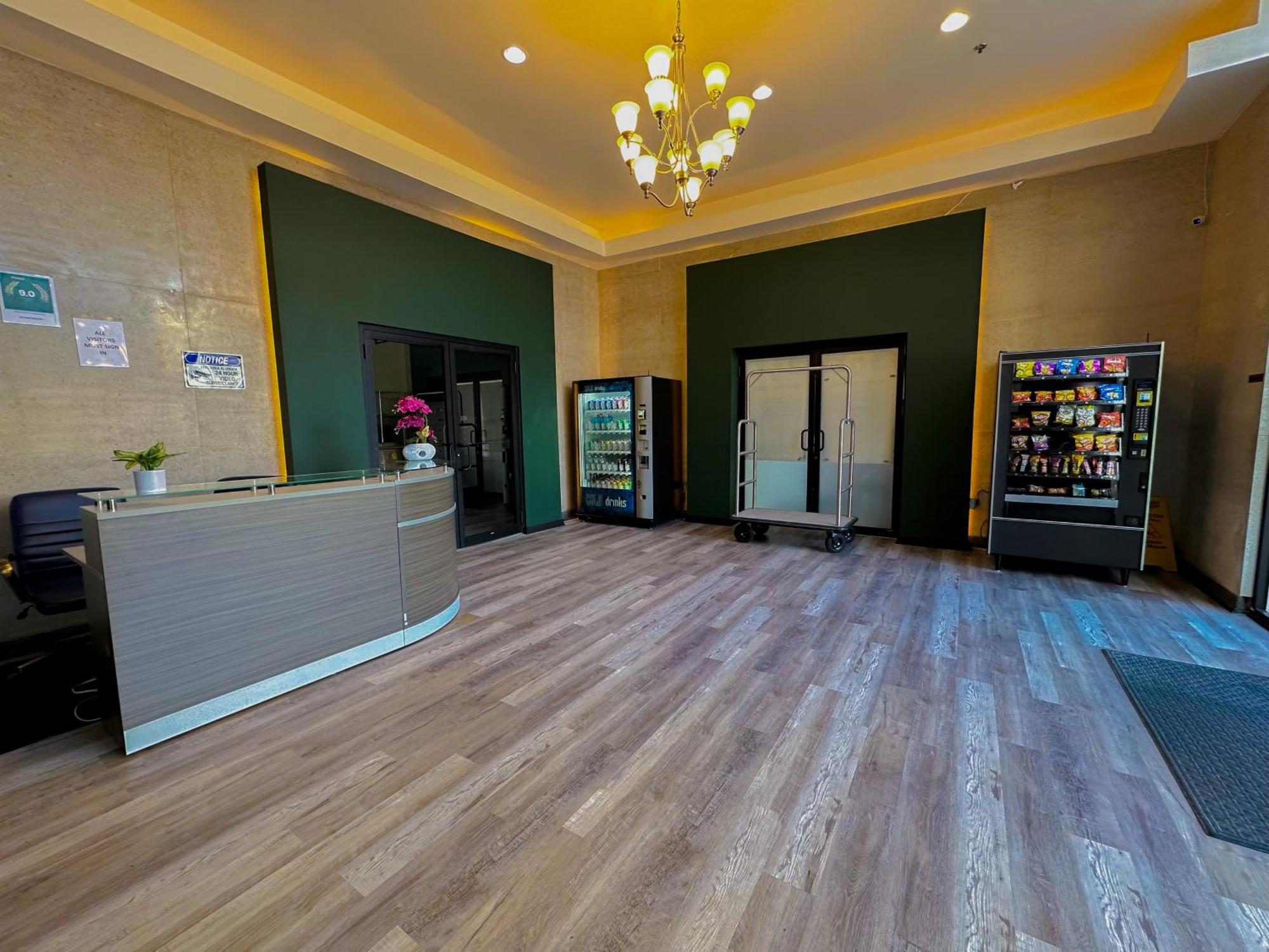 Mccormick Place Beautiful 2Br Apartment With Optional Parking Sleeps Up To 8 Near Soldier Field, Grant Park And Lakefront Trail Чикаго Екстериор снимка